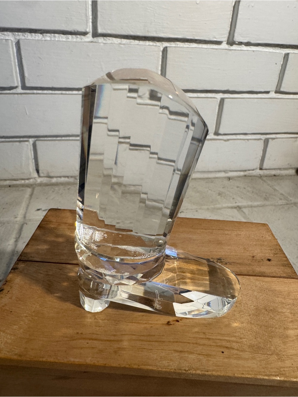 NIB Oleg Cassini Crystal Cowboy Boot Paperweight 3917 Signed